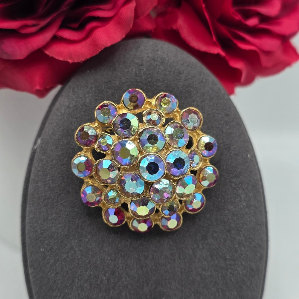 Vintage Aurora Borealis Rhinestone‎ Domed Cluster Brooch Gold Tone Round Pin